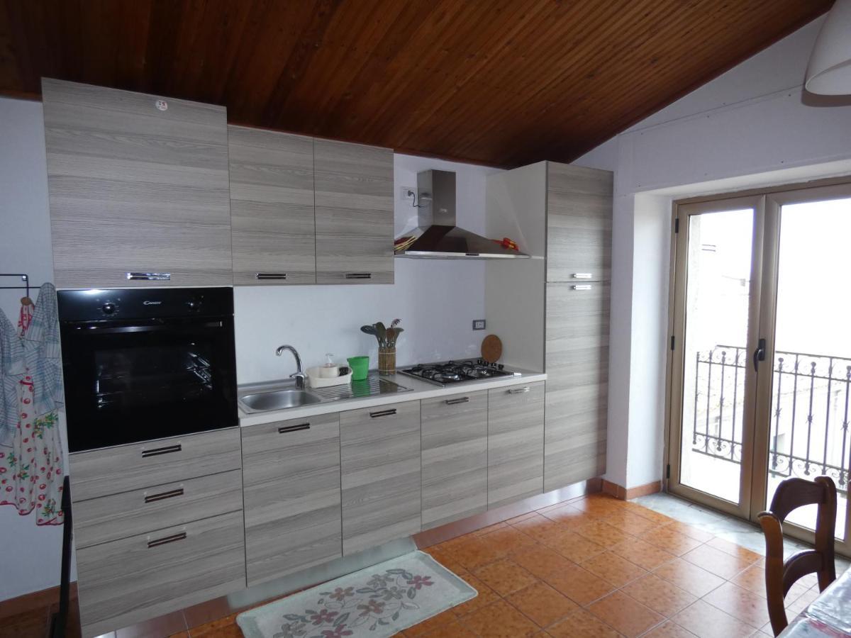 Holiday House Apartment Santa Severina Ngoại thất bức ảnh